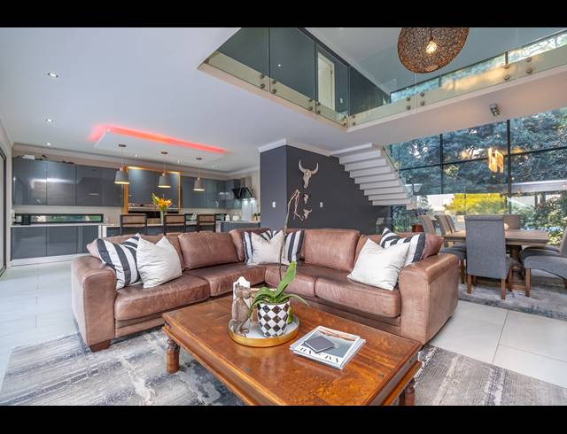 4 BEDROOM HOUSE FOR SALE IN BRYANSTON